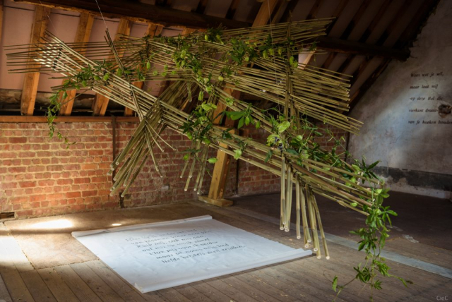 Kunst in het dorp 2017: samenwerking bloemsierkunst, poëzie en chocolade / cooperation floral art, poetry and chocolate