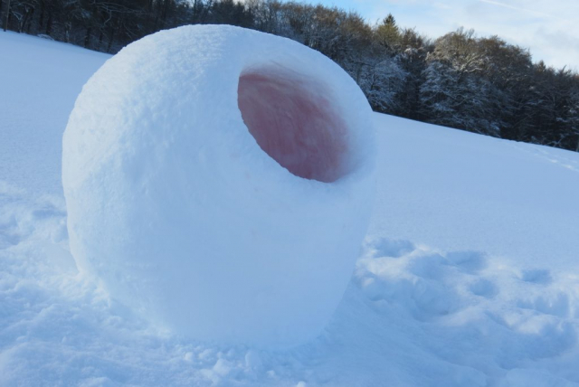 Land Art: sneeuwsculptuur / snow sculpture